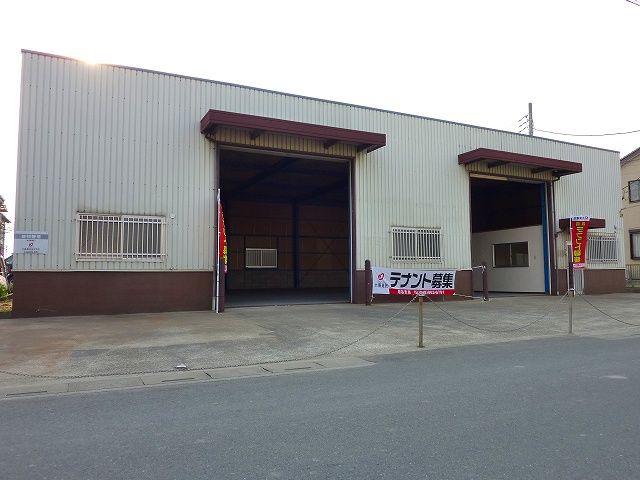 松伏町松伏倉庫の外観画像
