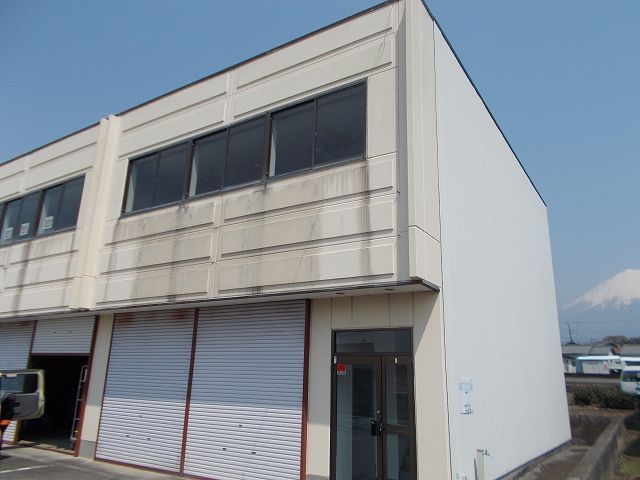 小泉倉庫付事務所02の外観画像