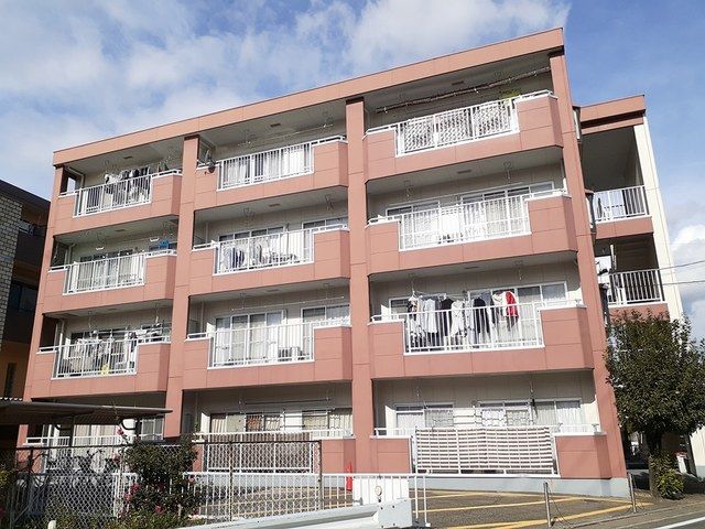 ソレイユなりたの外観画像