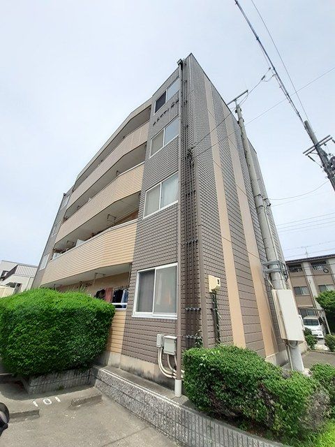 エステート堀越の外観画像