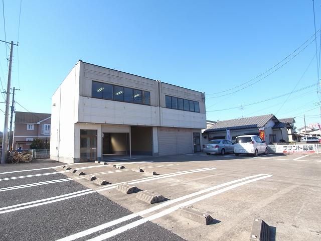 岡発戸倉庫付事務所の外観画像