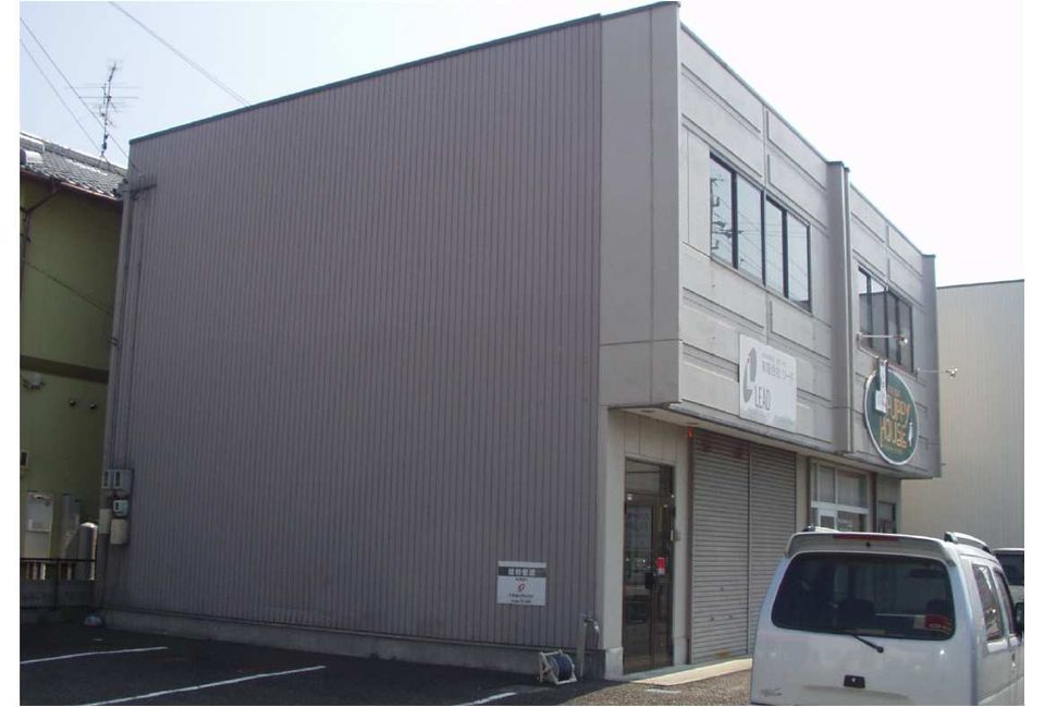 滝智恵子様 倉庫付事務所の外観画像