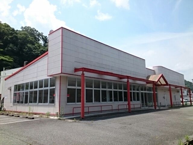 佐用店舗の外観画像