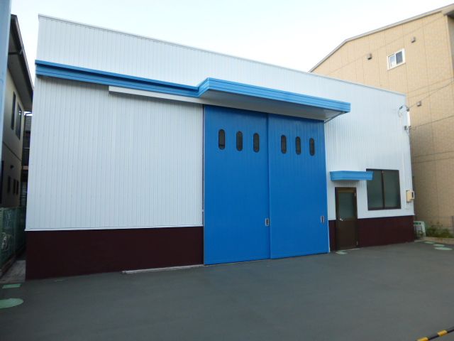 稲葉地町1丁目倉庫Aの外観画像