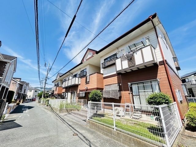 クレセント横田の外観画像
