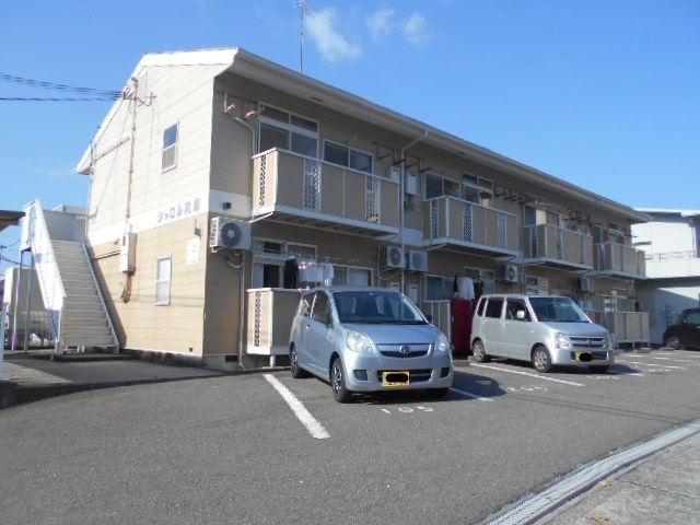 シャロル内原の外観画像