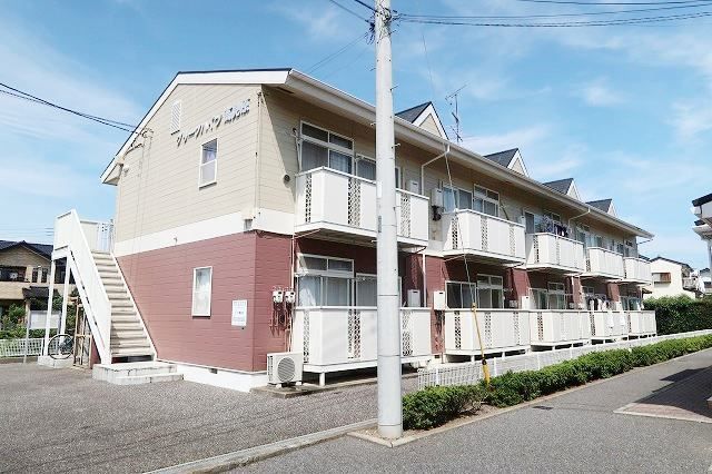 グリーンハイツ高見原の外観画像