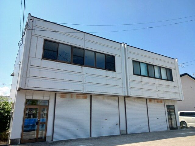 米原市倉庫付事務所の外観画像