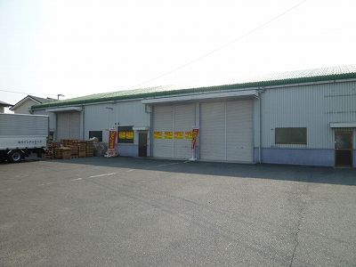 長船町服部 倉庫の外観画像