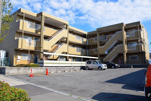 エステート光の外観画像