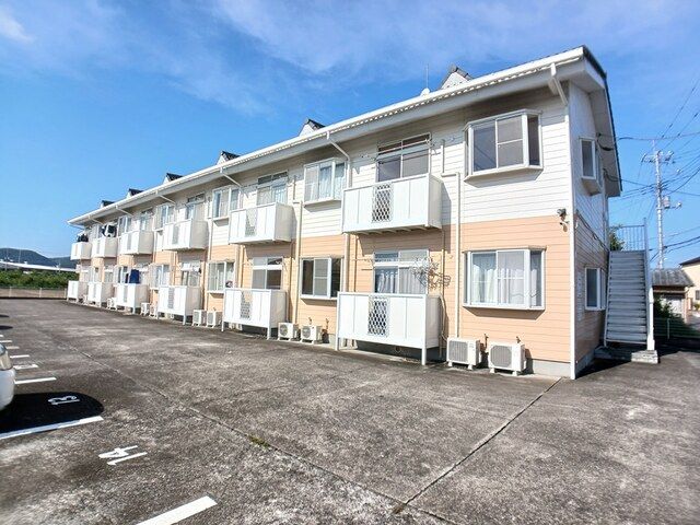 スプリングマーチの外観画像