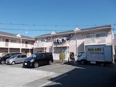 シャト-雅A棟の外観画像