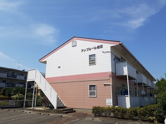 アンプルール稲田の外観画像