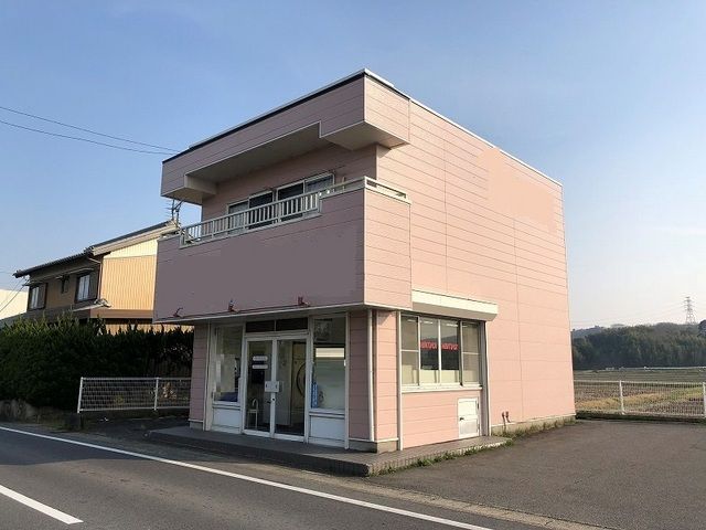 桑名市赤尾アパ-ト付店舗の外観画像