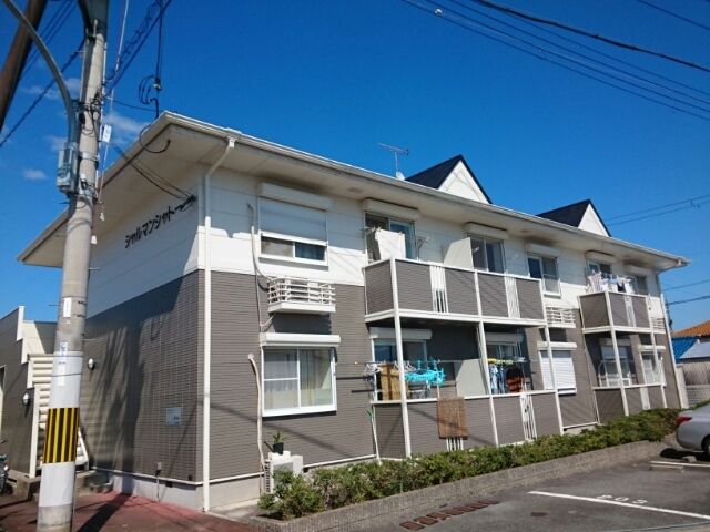 シャルマンシャトーの外観画像