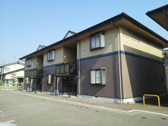 チェリーヒルズBの外観画像