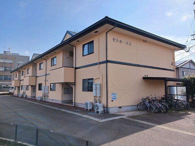 セトルエミの外観画像