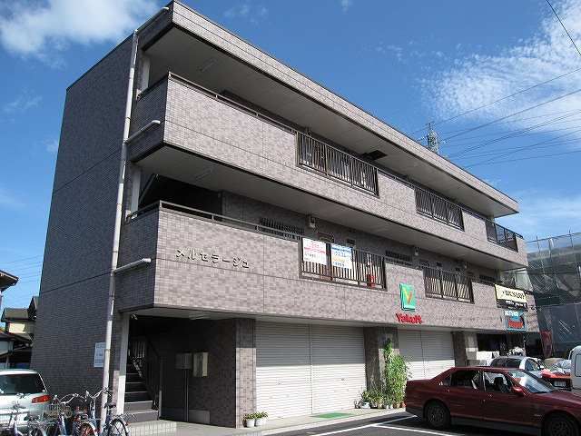 メルセラージュの外観画像