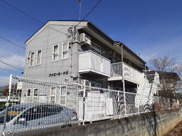 ファミール シガの外観画像