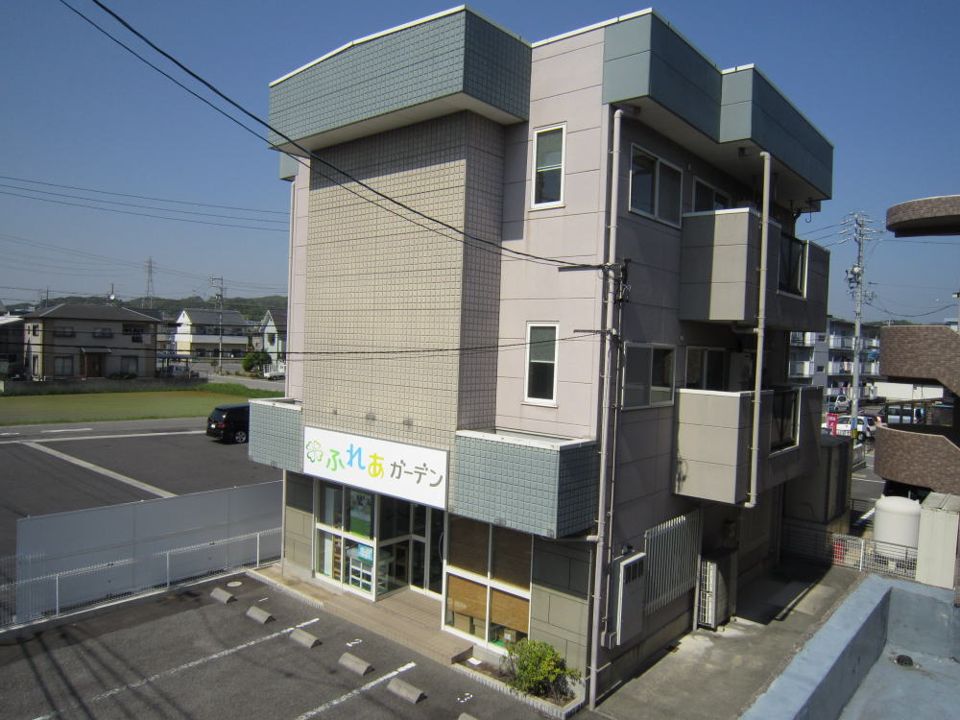 シャルマンαの外観画像