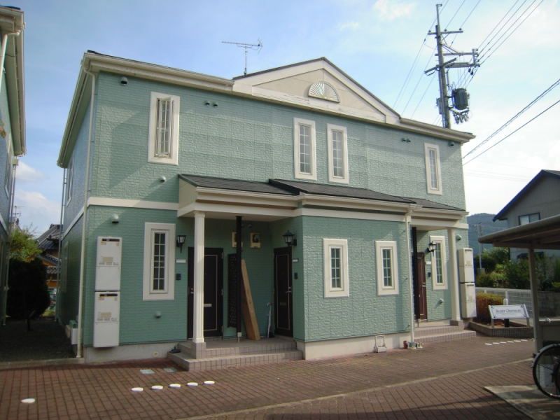 アヴェニールシャルマンAの外観画像