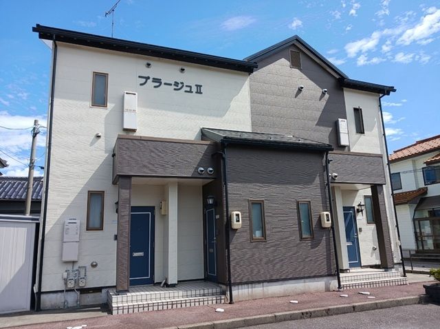プラージュⅡの外観画像