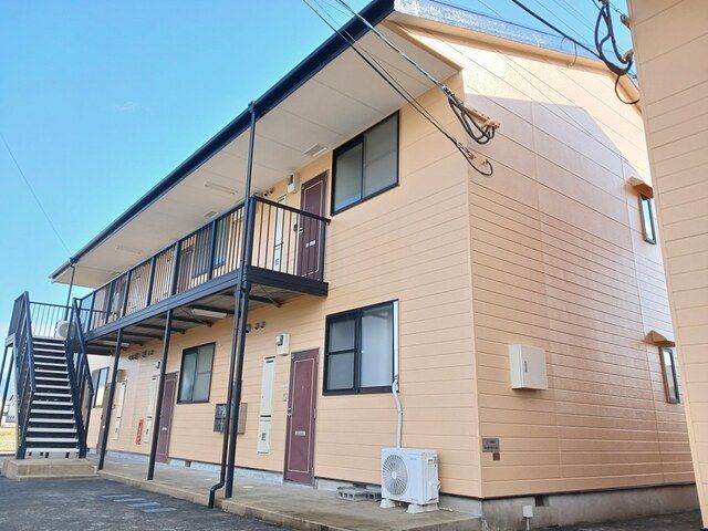 シャン・ド・フルールⅡの外観画像