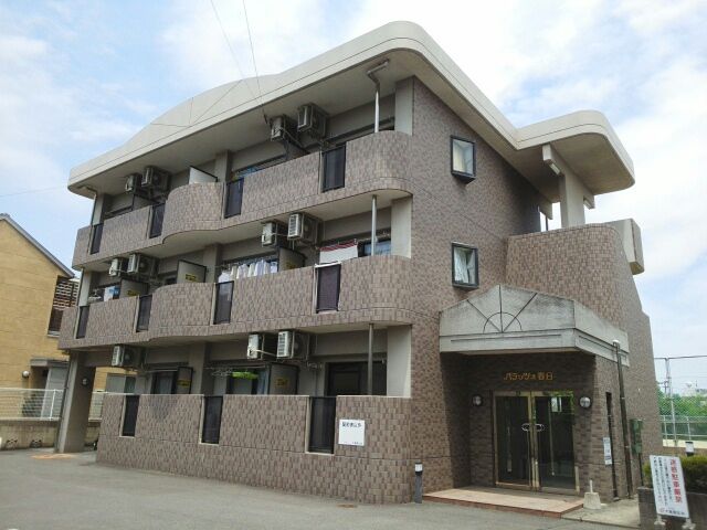 パラッツォ春日の外観画像