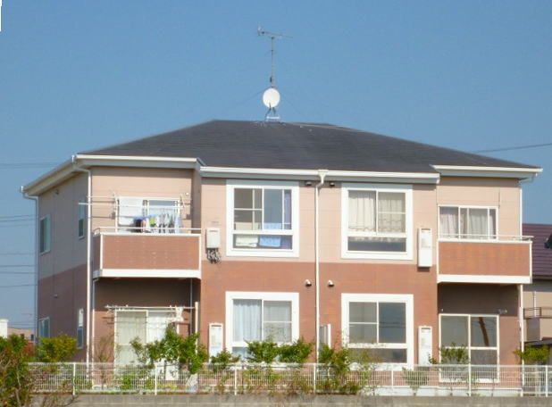 プレイス 東出の外観画像