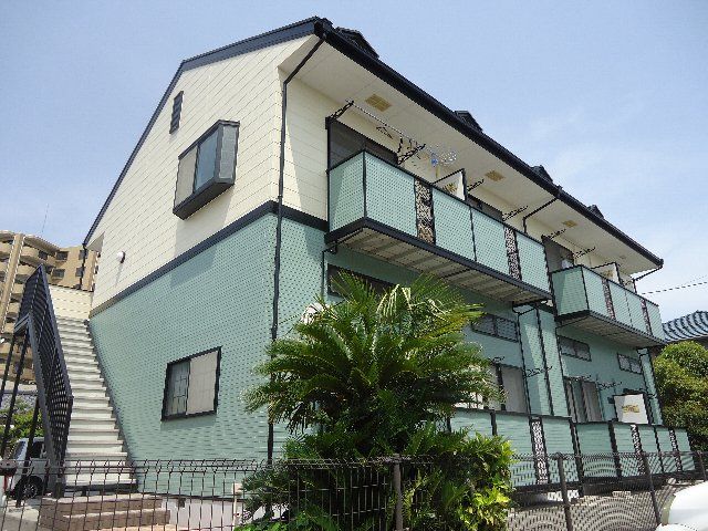 スライヴトゥリ-ズの外観画像