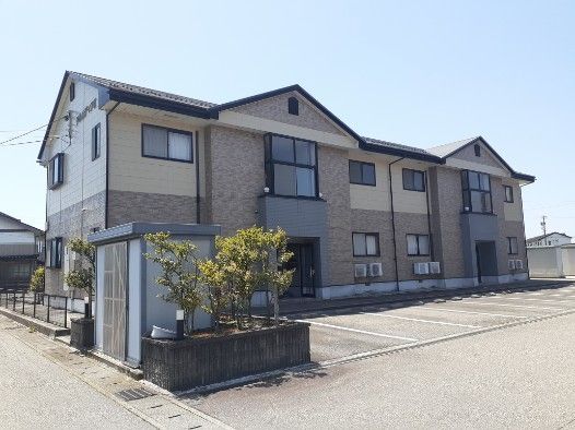 アルカディアⅡの外観画像