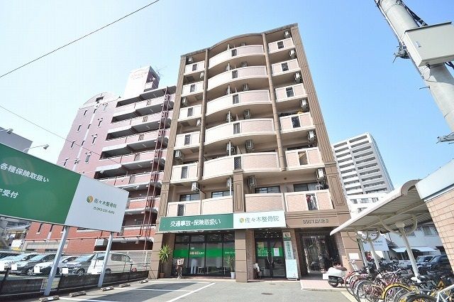 スヴニ-ルⅡの外観画像