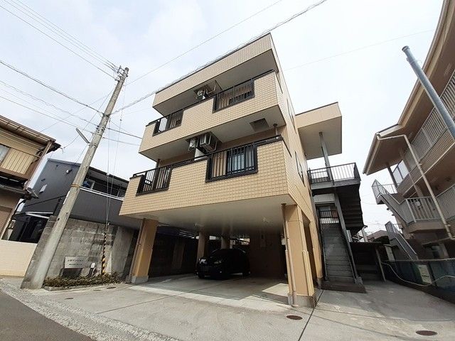 上田マンションの外観画像
