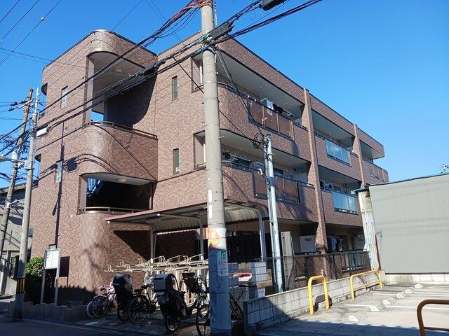 グラネス.M.Dの外観画像
