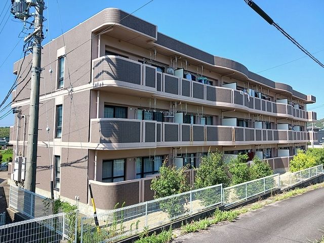 ラフィネタウン丸山東の外観画像