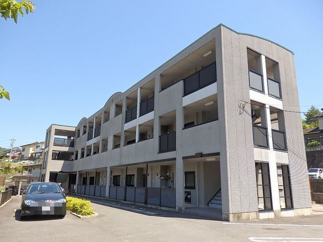 グランドハイツ深川の外観画像