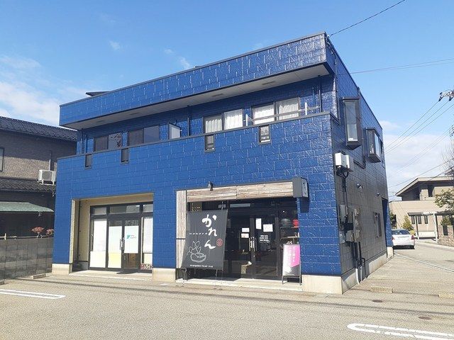 エストレージャの外観画像