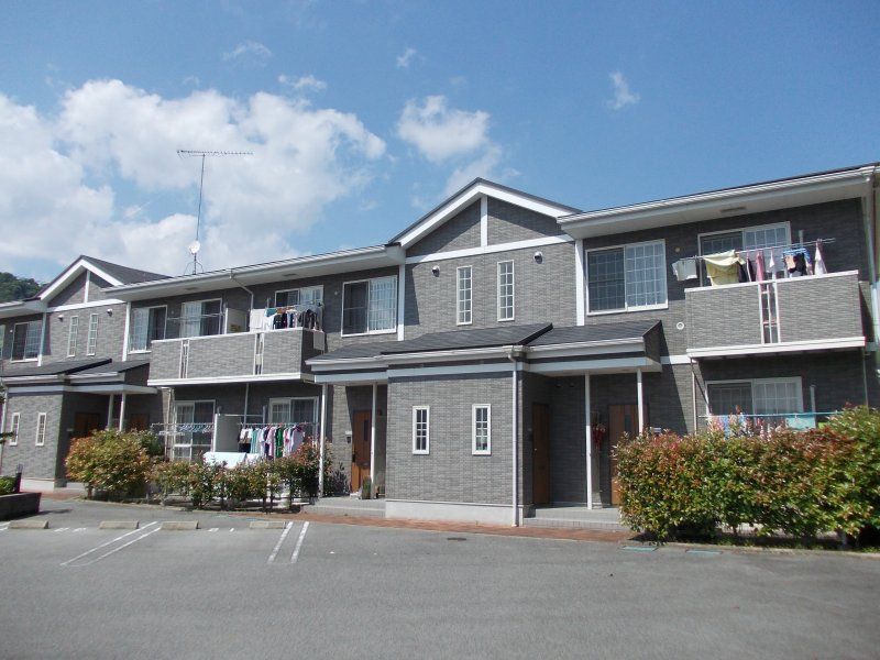 イーストガーデンⅡの外観画像