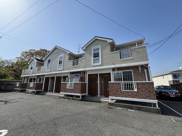 シャイニー・ウィングス Bの外観画像