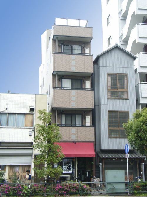 鈴屋ビルの外観画像