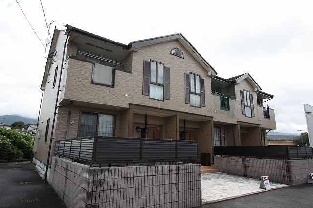 ヴィオーラ吉原Cの外観画像