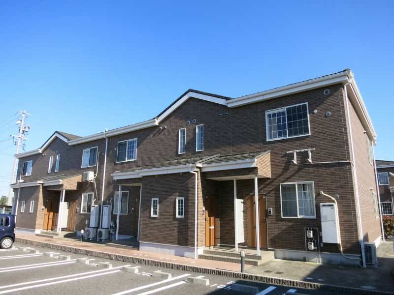 シャン・ド・フルールⅡの外観画像