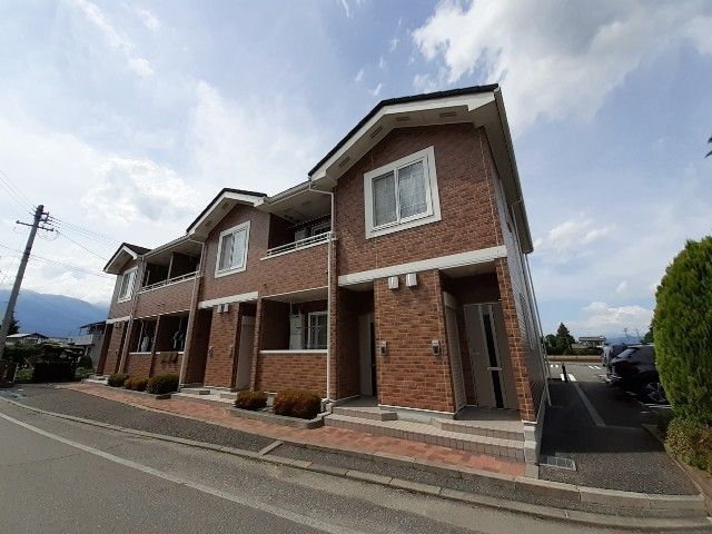 メゾン シャルマン Aの外観画像