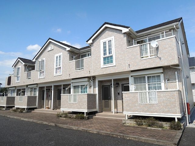 ホワイト・リリーの外観画像