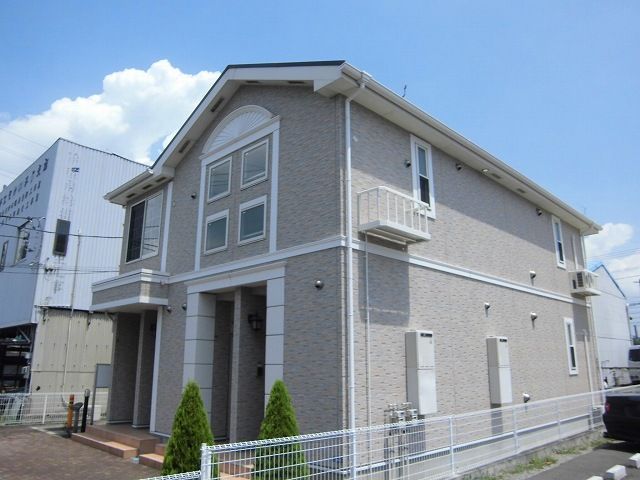 フォーシーズンの外観画像