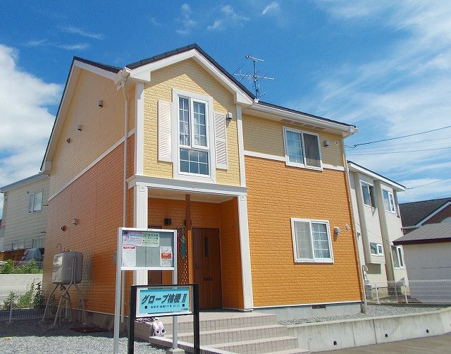 グローブ桔梗2号棟の外観画像