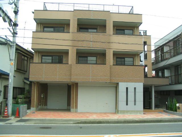 セーメ ファッブリカートの外観画像