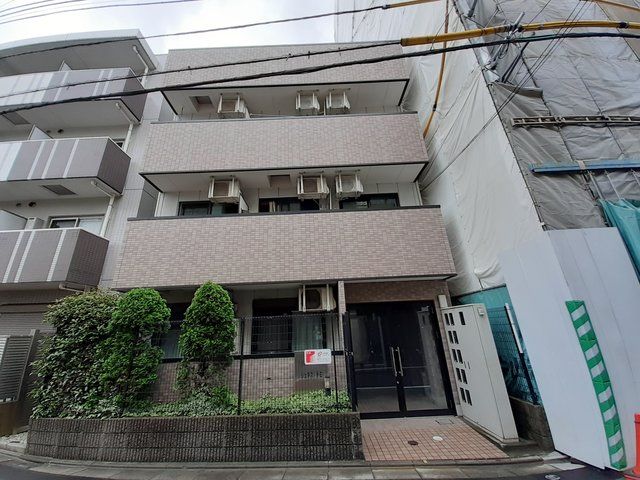 ジュネストミの外観画像