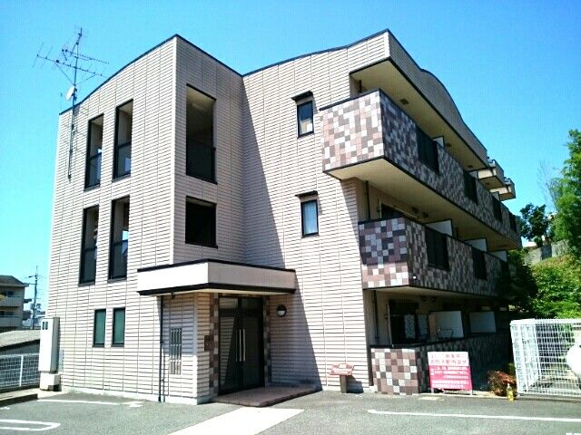 サンキューマンションの外観画像