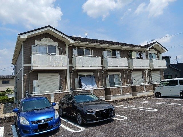 リリーアディクトの外観画像